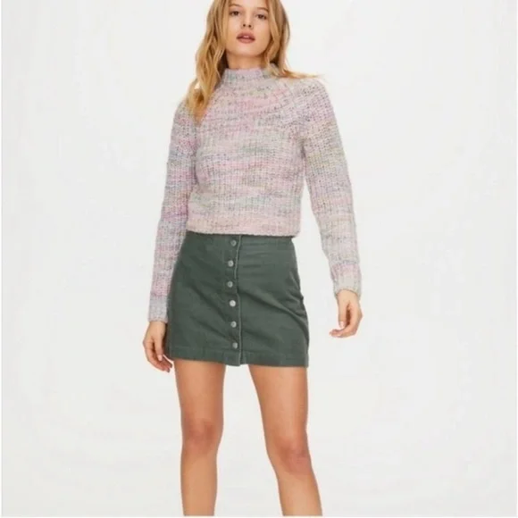 WILFRED | Aritzia Retrograde Mockneck Sweater - Picture 2 of 8